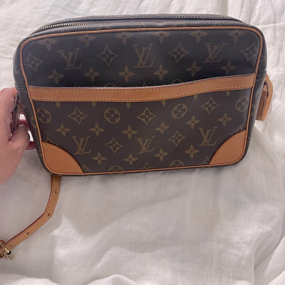 LV Troceradeo 27 - 100% Authentic
